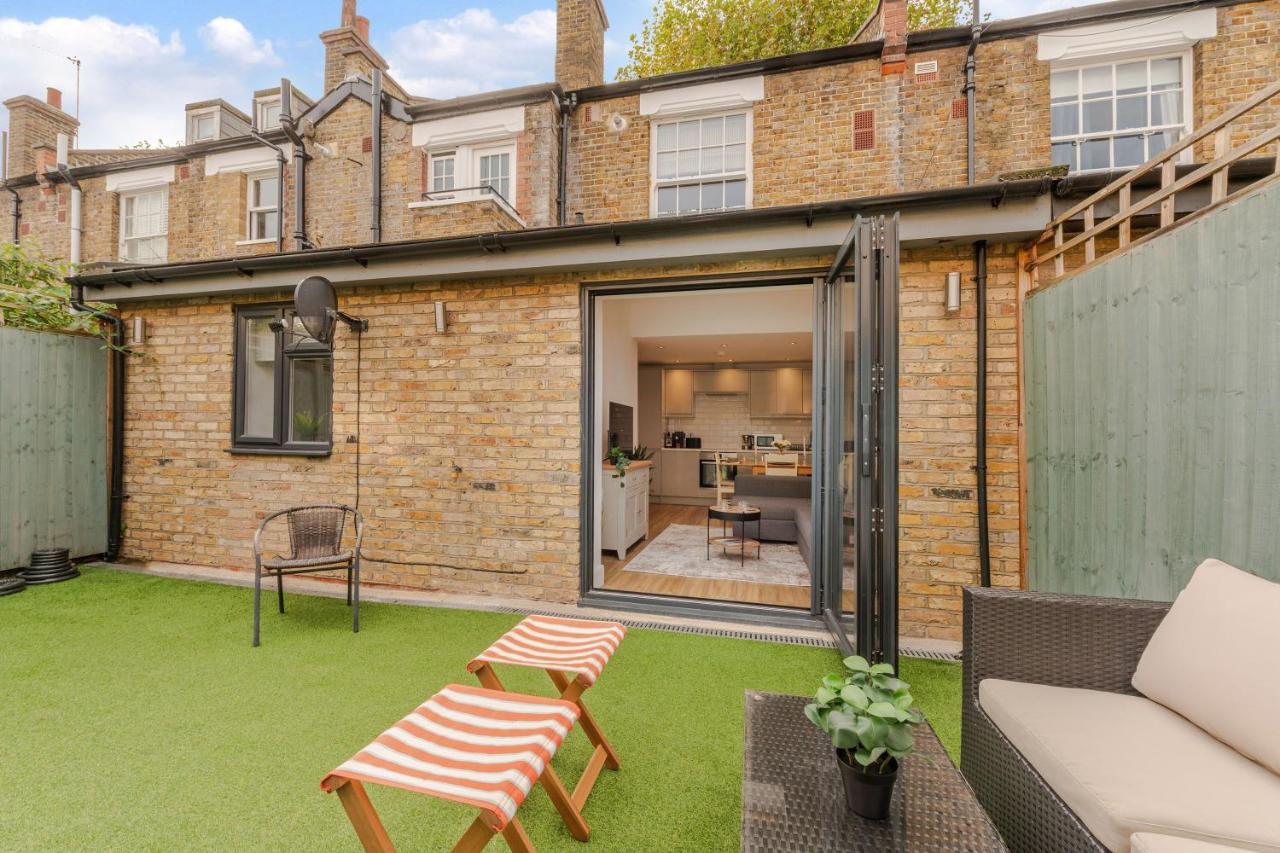 Three-Bedroom Bliss In London Town Exterior foto