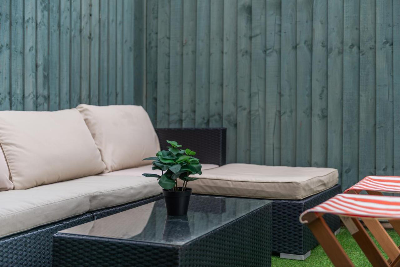 Three-Bedroom Bliss In London Town Exterior foto